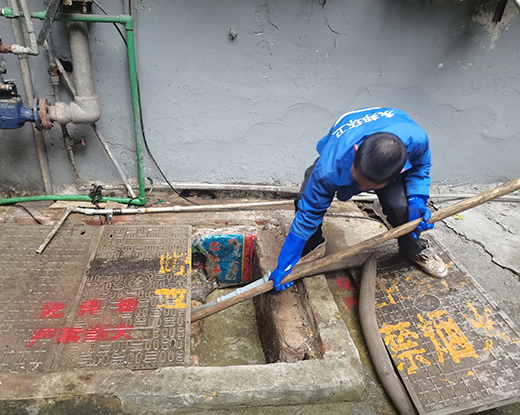 平武清掏化粪池
